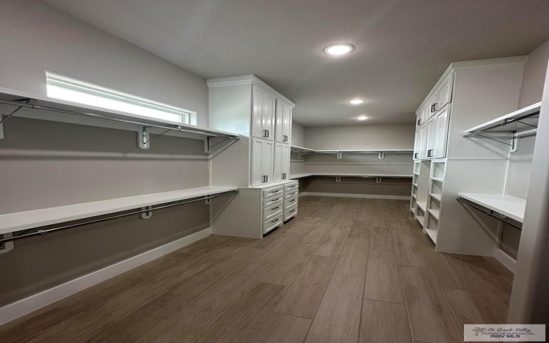 3630 MATTIE LN, HARLINGEN, TX 78550, 4 Habitaciones Habitaciones , ,3 BañosBaños,Residential,En Venta,3630 MATTIE LN,29763131