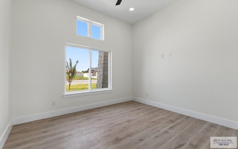 1305 THACKER LANE, HARLINGEN, TX 78552, 4 Bedrooms Bedrooms, ,3 BathroomsBathrooms,Residential,For Sale,1305 THACKER LANE,29763218
