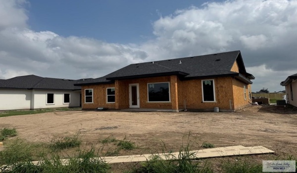 43842 RED VALLEY AVE, BROWNSVILLE, TX 78521, 3 Bedrooms Bedrooms, ,2 BathroomsBathrooms,Residential,For Sale,43842 RED VALLEY AVE,29763433