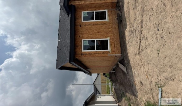 43842 RED VALLEY AVE, BROWNSVILLE, TX 78521, 3 Bedrooms Bedrooms, ,2 BathroomsBathrooms,Residential,For Sale,43842 RED VALLEY AVE,29763433