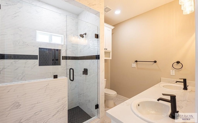 8729 SWAN LAKE DR ##23, HARLINGEN, TX 78552, 3 Bedrooms Bedrooms, ,2 BathroomsBathrooms,Residential,For Sale,8729 SWAN LAKE DR,29763471