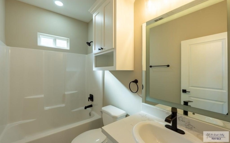 8729 SWAN LAKE DR ##23, HARLINGEN, TX 78552, 3 Bedrooms Bedrooms, ,2 BathroomsBathrooms,Residential,For Sale,8729 SWAN LAKE DR,29763471