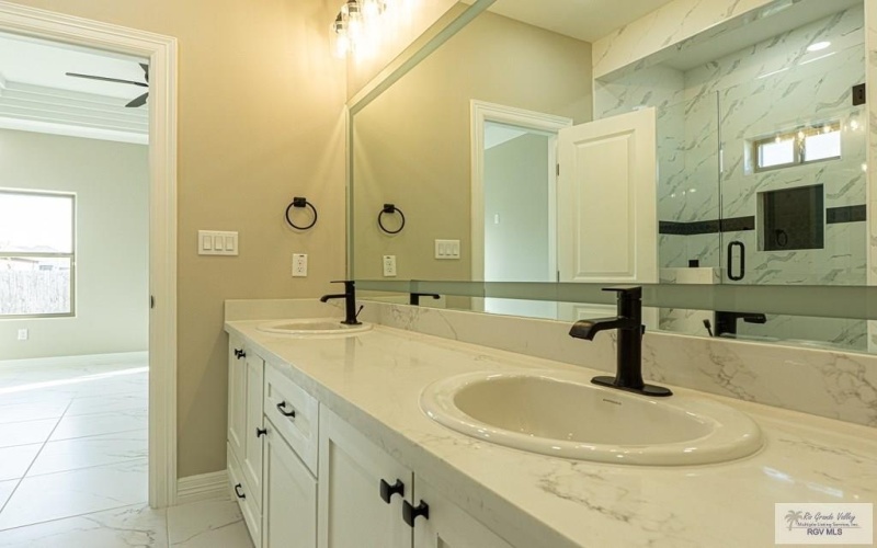 8801 SWAN LAKE DR ##24, HARLINGEN, TX 78552, 3 Bedrooms Bedrooms, ,2 BathroomsBathrooms,Residential,For Sale,8801 SWAN LAKE DR,29763478