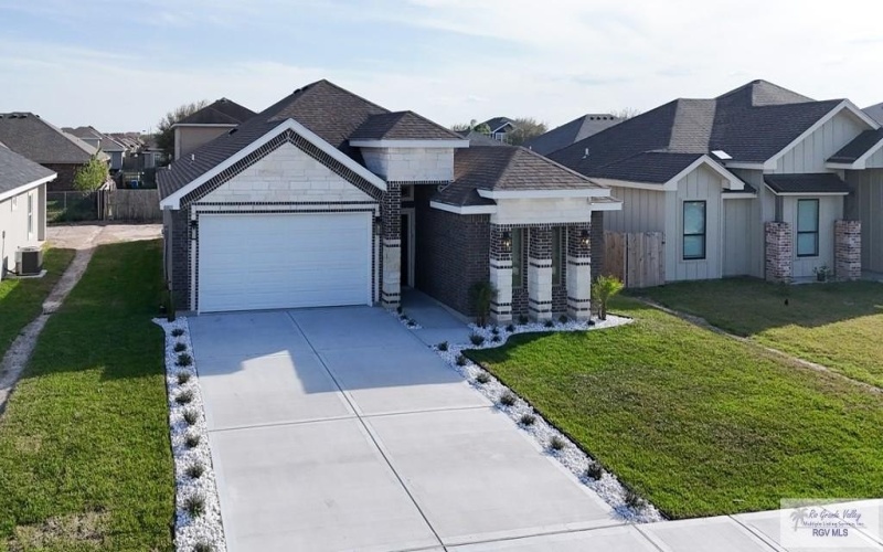 8801 SWAN LAKE DR ##24, HARLINGEN, TX 78552, 3 Bedrooms Bedrooms, ,2 BathroomsBathrooms,Residential,For Sale,8801 SWAN LAKE DR,29763478