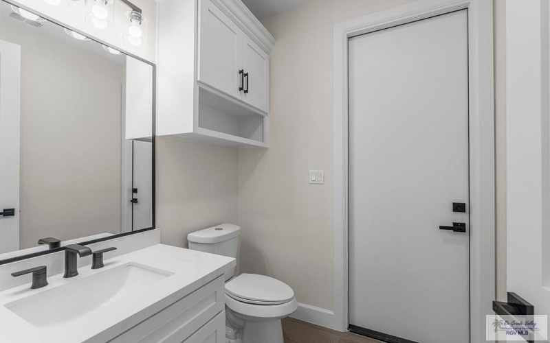 9732 HEIGHTS SOUTH #8, HARLINGEN, TX 78550, 3 Bedrooms Bedrooms, ,2 BathroomsBathrooms,Residential,For Sale,9732 HEIGHTS SOUTH,29763549
