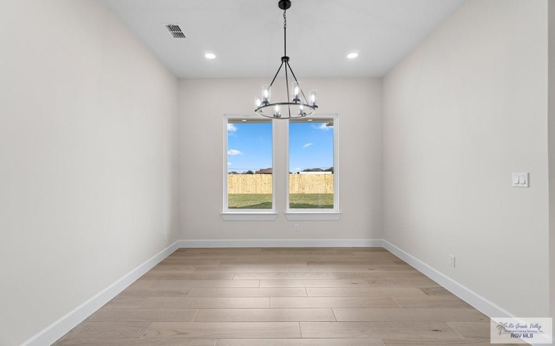 9732 HEIGHTS SOUTH #8, HARLINGEN, TX 78550, 3 Bedrooms Bedrooms, ,2 BathroomsBathrooms,Residential,For Sale,9732 HEIGHTS SOUTH,29763549