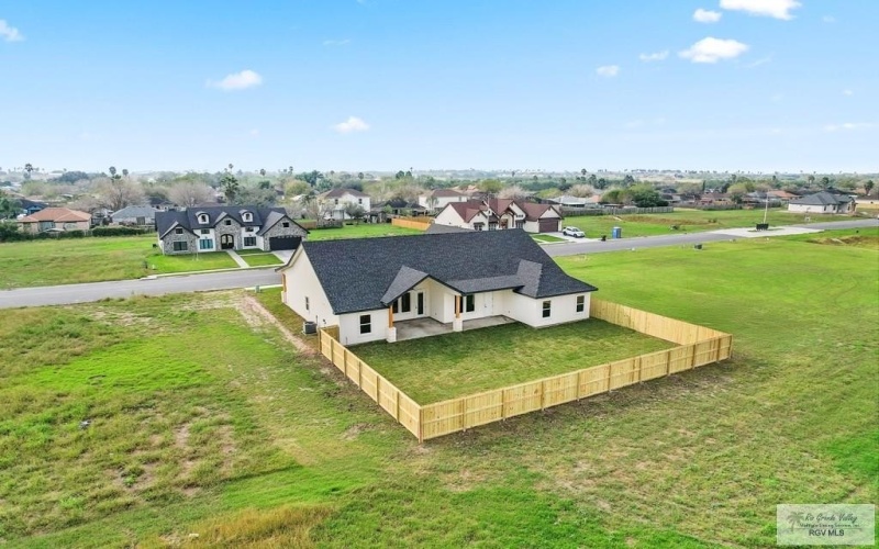 9732 HEIGHTS SOUTH #8, HARLINGEN, TX 78550, 3 Bedrooms Bedrooms, ,2 BathroomsBathrooms,Residential,For Sale,9732 HEIGHTS SOUTH,29763549