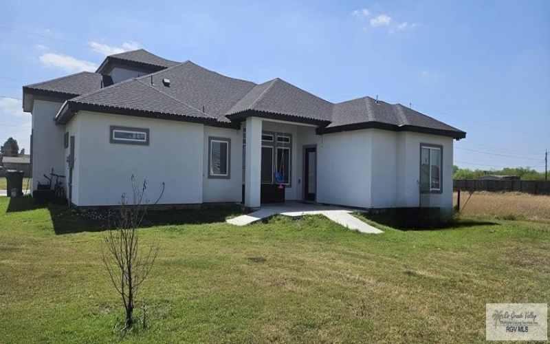 32645 MAYRA ST, LOS FRESNOS, TX 78566, 4 Bedrooms Bedrooms, ,3 BathroomsBathrooms,Residential,For Sale,32645 MAYRA ST,29763735