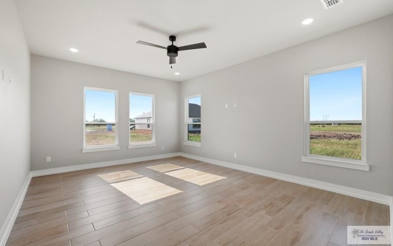 3606 TREASURE HILLS BLVD., HARLINGEN, TX 78550, 4 Bedrooms Bedrooms, ,3 BathroomsBathrooms,Residential,For Sale,3606 TREASURE HILLS BLVD.,29764041