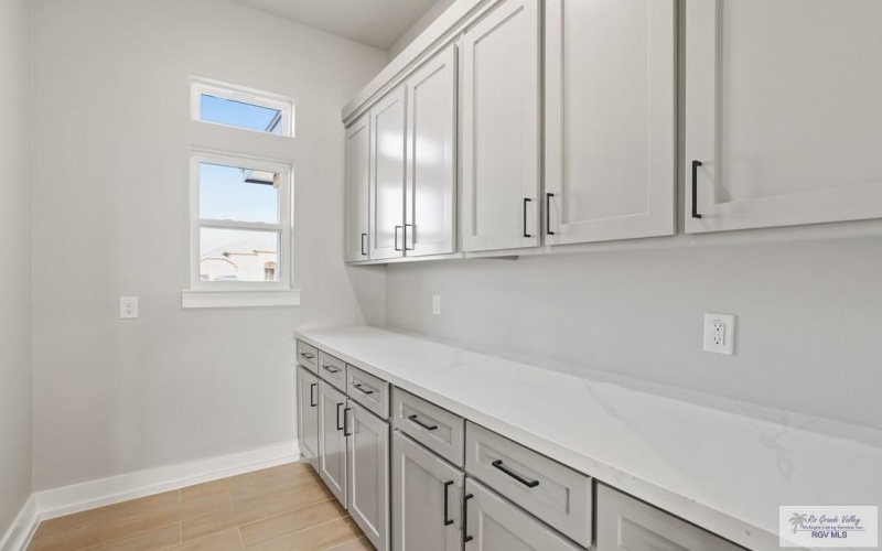 3606 TREASURE HILLS BLVD., HARLINGEN, TX 78550, 4 Bedrooms Bedrooms, ,3 BathroomsBathrooms,Residential,For Sale,3606 TREASURE HILLS BLVD.,29764041
