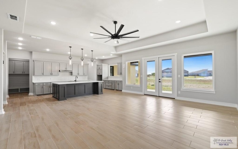 3606 TREASURE HILLS BLVD., HARLINGEN, TX 78550, 4 Bedrooms Bedrooms, ,3 BathroomsBathrooms,Residential,For Sale,3606 TREASURE HILLS BLVD.,29764041