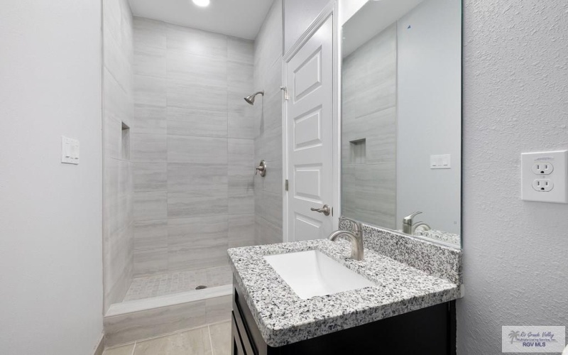 2213 PLAINS RD. #A, LA FERIA, TX 78559, 2 Bedrooms Bedrooms, ,2 BathroomsBathrooms,Residential Lease,For Rent,2213 PLAINS RD.,29764108