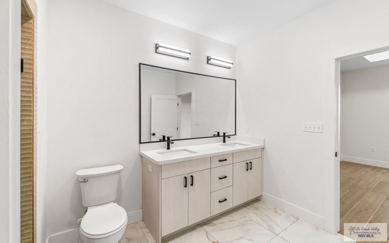 1421 6TH ST., HARLINGEN, TX 78550, 3 Bedrooms Bedrooms, ,2 BathroomsBathrooms,Residential,For Sale,1421 6TH ST.,29764258