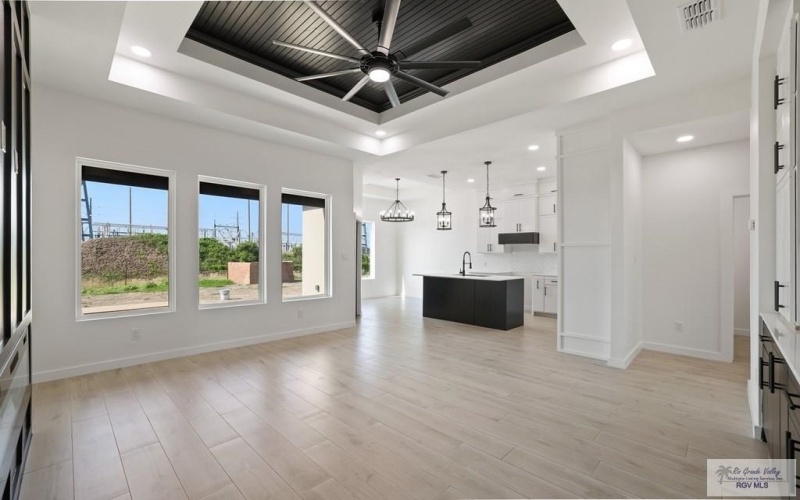 6017 DAKOTA ROSE CIR, BROWNSVILLE, TX 78521, 4 Bedrooms Bedrooms, ,2 BathroomsBathrooms,Residential,For Sale,6017 DAKOTA ROSE CIR,29764285