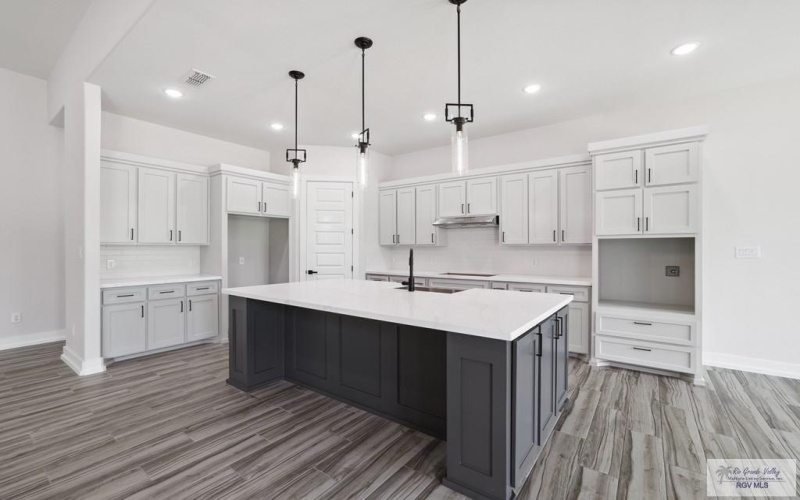 3706 MATTIE LN, HARLINGEN, TX 78550, 4 Bedrooms Bedrooms, ,2 BathroomsBathrooms,Residential,For Sale,3706 MATTIE LN,29764423