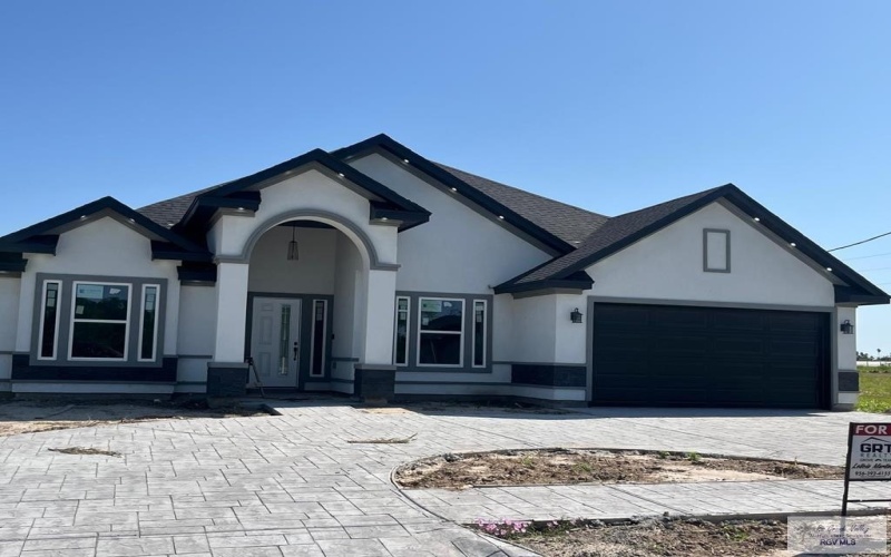 32660 JORGE ST, LOS FRESNOS, TX 78566, 3 Habitaciones Habitaciones , ,2 BañosBaños,Residential,En Venta,32660 JORGE ST,29764468