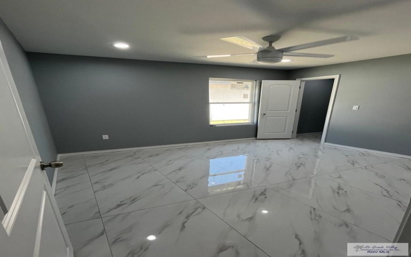 32660 JORGE ST, LOS FRESNOS, TX 78566, 3 Habitaciones Habitaciones , ,2 BañosBaños,Residential,En Venta,32660 JORGE ST,29764468