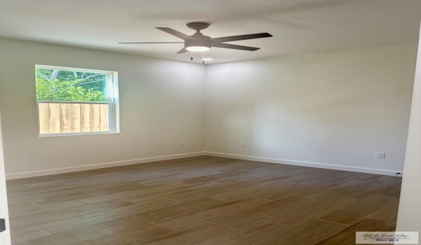 4516 DAYBREAK DR, BROWNSVILLE, TX 78521, 3 Bedrooms Bedrooms, ,2 BathroomsBathrooms,Residential,For Sale,4516 DAYBREAK DR,29764475