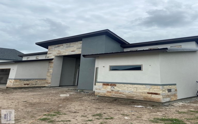 9545 LAKE JOHN, LOS FRESNOS, TX 78566, 4 Habitaciones Habitaciones , ,2 BañosBaños,Residential,En Venta,9545 LAKE JOHN,29764737