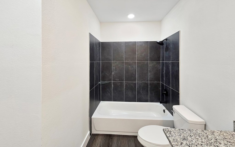 140 Mohican Trail, Mabank, TX 75156, 3 Habitaciones Habitaciones , ,2 BañosBaños,Residential,En Venta,140 Mohican Trail,107636