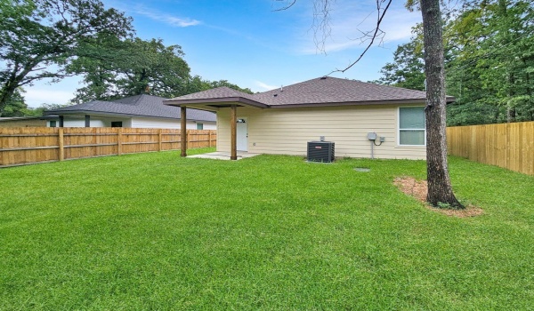 140 Mohican Trail, Mabank, TX 75156, 3 Bedrooms Bedrooms, ,2 BathroomsBathrooms,Residential,For Sale,140 Mohican Trail,107636