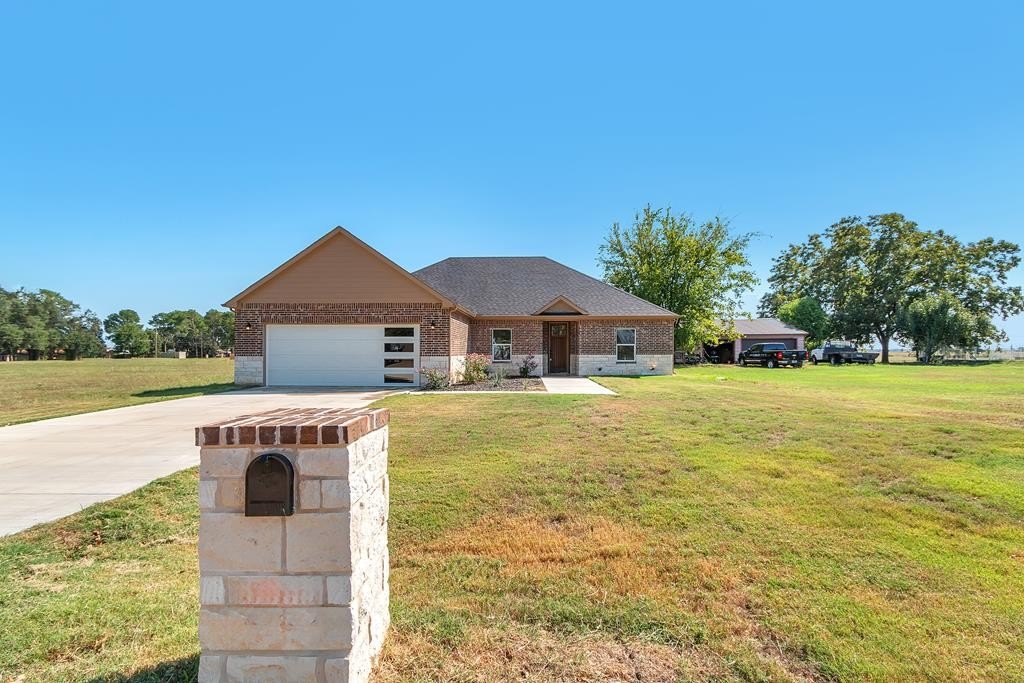 112 LBJ Ranch Rd, Trinidad, TX 75163, 3 Habitaciones Habitaciones , ,2 BañosBaños,Residential,En Venta,112 LBJ Ranch Rd,107833