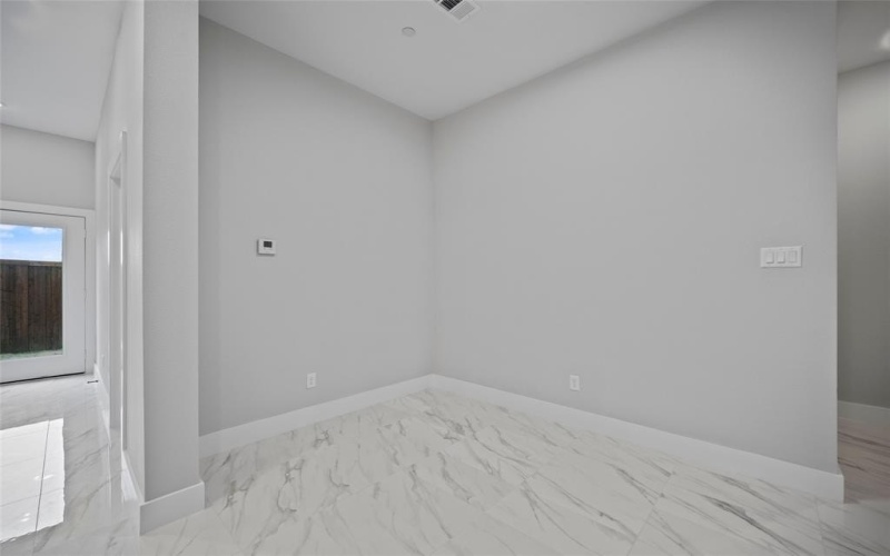 4424 fatima Drive, Irving, TX 75062, 4 Bedrooms Bedrooms, ,3 BathroomsBathrooms,Residential,For Sale,4424 fatima Drive,20866738