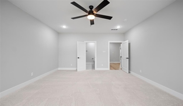 4424 fatima Drive, Irving, TX 75062, 4 Bedrooms Bedrooms, ,3 BathroomsBathrooms,Residential,For Sale,4424 fatima Drive,20866738