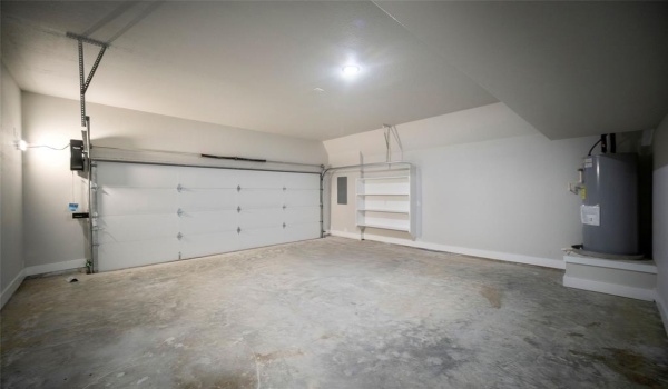 4424 fatima Drive, Irving, TX 75062, 4 Bedrooms Bedrooms, ,3 BathroomsBathrooms,Residential,For Sale,4424 fatima Drive,20866738