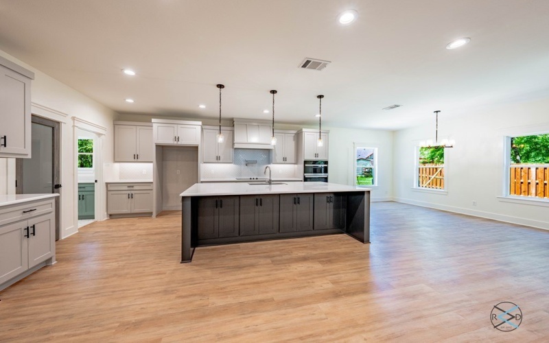114 Castlewood Rd, Enchanted Oaks, TX 75156, 4 Bedrooms Bedrooms, ,3 BathroomsBathrooms,Residential,For Sale,114 Castlewood Rd,108768