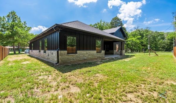 114 Castlewood Rd, Enchanted Oaks, TX 75156, 4 Bedrooms Bedrooms, ,3 BathroomsBathrooms,Residential,For Sale,114 Castlewood Rd,108768