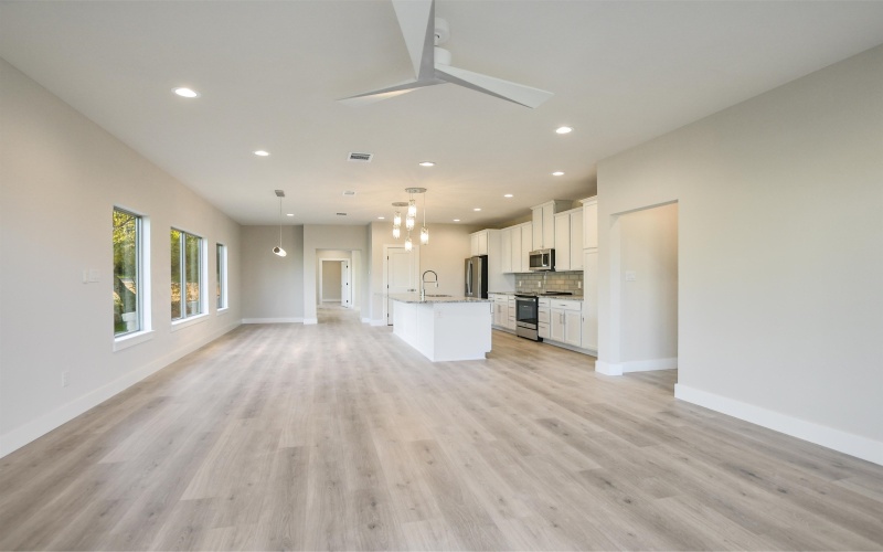 808 Twin Sails, Horseshoe Bay, TX 78657, 3 Bedrooms Bedrooms, ,2 BathroomsBathrooms,Residential,For Sale,808 Twin Sails,167033