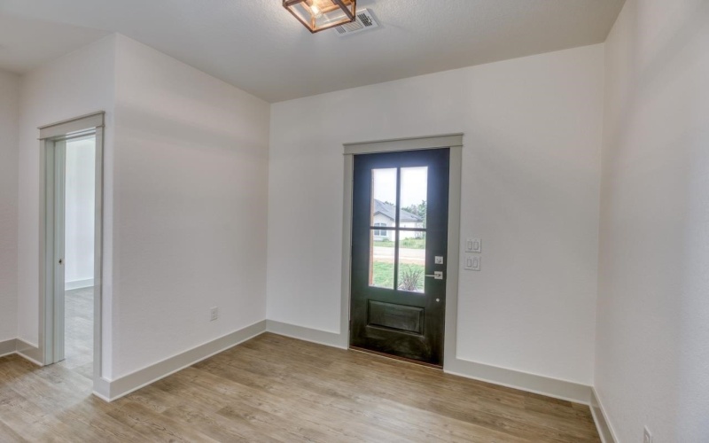 1611 White Tail, Horseshoe Bay, TX 78657, 3 Bedrooms Bedrooms, ,2 BathroomsBathrooms,Residential,For Sale,1611 White Tail,168241