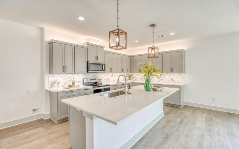 1611 White Tail, Horseshoe Bay, TX 78657, 3 Bedrooms Bedrooms, ,2 BathroomsBathrooms,Residential,For Sale,1611 White Tail,168241