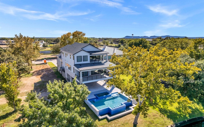 509 Lake Street, Kingsland, TX 78639, 6 Bedrooms Bedrooms, ,7 BathroomsBathrooms,Residential,For Sale,509 Lake Street,168731