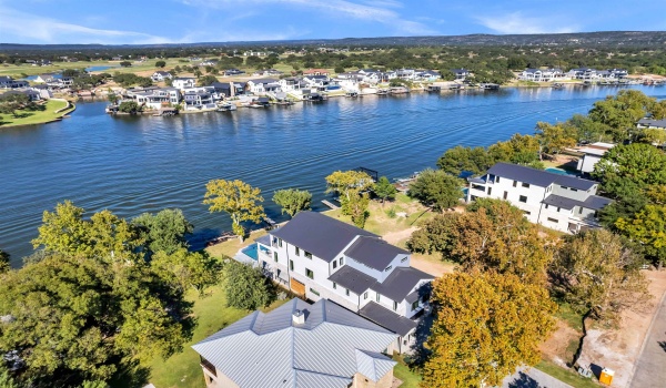509 Lake Street, Kingsland, TX 78639, 6 Bedrooms Bedrooms, ,7 BathroomsBathrooms,Residential,For Sale,509 Lake Street,168731