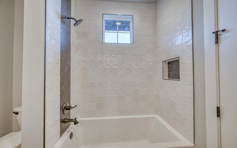 116 LOS ESCONDIDOS, Marble Falls, TX 78654, 4 Bedrooms Bedrooms, ,6 BathroomsBathrooms,Residential,For Sale,116 LOS ESCONDIDOS,169397