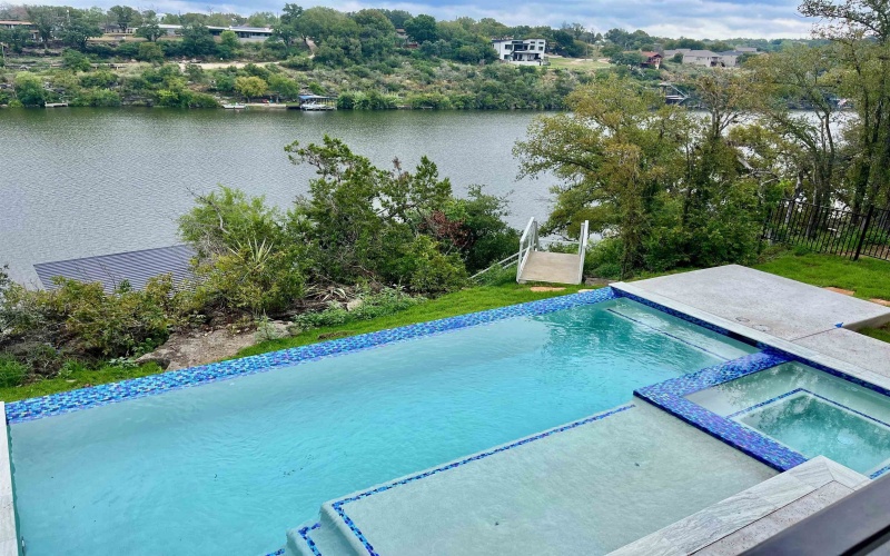 116 LOS ESCONDIDOS, Marble Falls, TX 78654, 4 Bedrooms Bedrooms, ,6 BathroomsBathrooms,Residential,For Sale,116 LOS ESCONDIDOS,169397