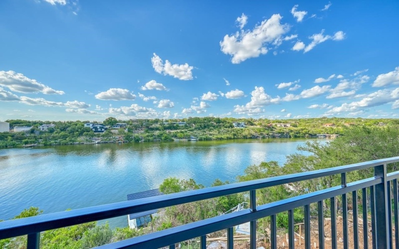 116 LOS ESCONDIDOS, Marble Falls, TX 78654, 4 Bedrooms Bedrooms, ,6 BathroomsBathrooms,Residential,For Sale,116 LOS ESCONDIDOS,169397