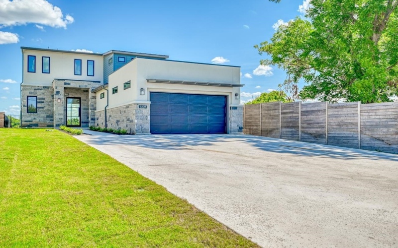 3208 River Oaks Drive, Kingsland, TX 78639, 6 Bedrooms Bedrooms, ,6 BathroomsBathrooms,Residential,For Sale,3208 River Oaks Drive,169412