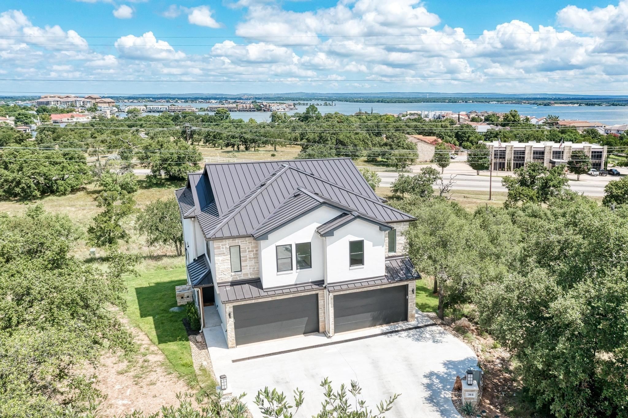 200 Right Ln #Unit A, Horseshoe Bay, TX 78657, 3 Habitaciones Habitaciones , ,2 BañosBaños,Residential,En Venta,200 Right Ln,169717