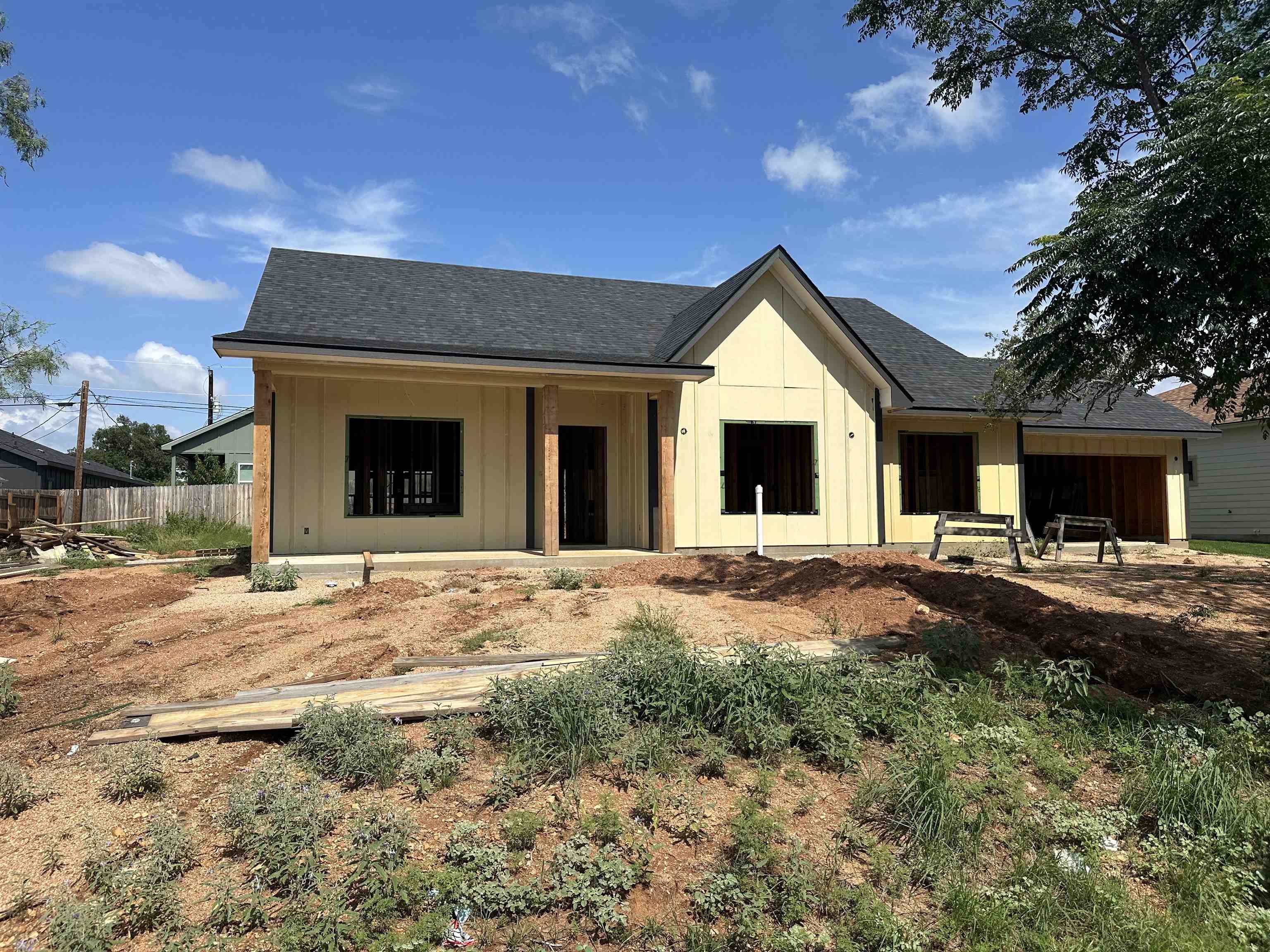 837 Birch Lane, Cottonwood Shores, TX 78657, 4 Bedrooms Bedrooms, ,3 BathroomsBathrooms,Residential,For Sale,837 Birch Lane,169900