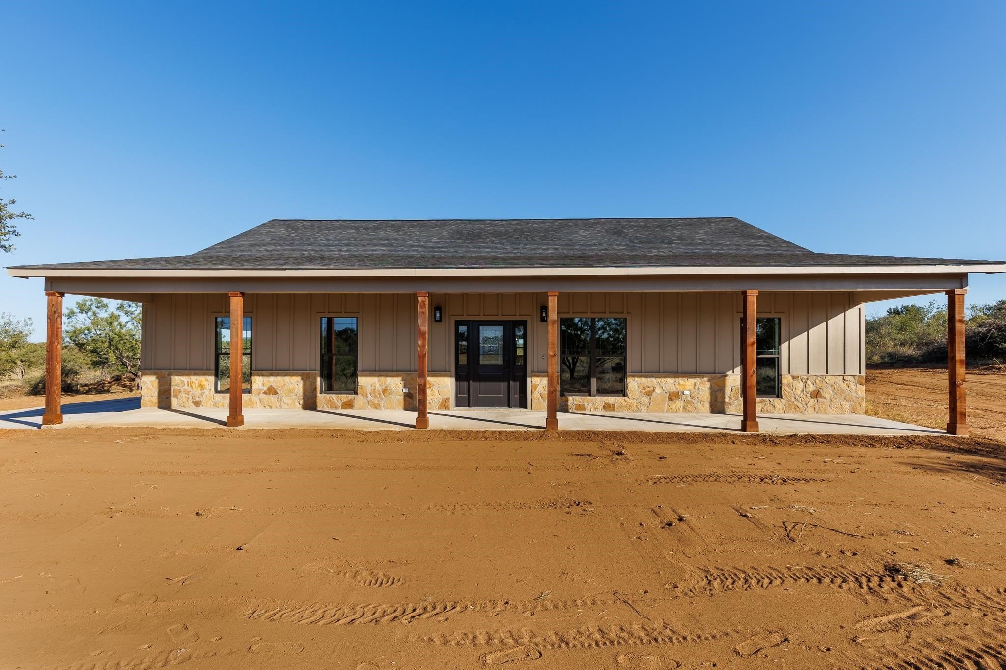 106 Bobcat Trail, Llano, TX 78643, 3 Bedrooms Bedrooms, ,2 BathroomsBathrooms,Residential,For Sale,106 Bobcat Trail,169912