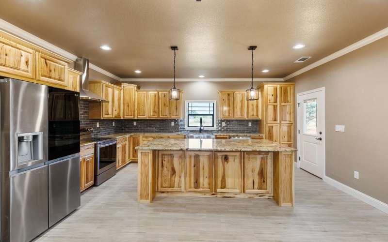 106 Bobcat Trail, Llano, TX 78643, 3 Bedrooms Bedrooms, ,2 BathroomsBathrooms,Residential,For Sale,106 Bobcat Trail,169912