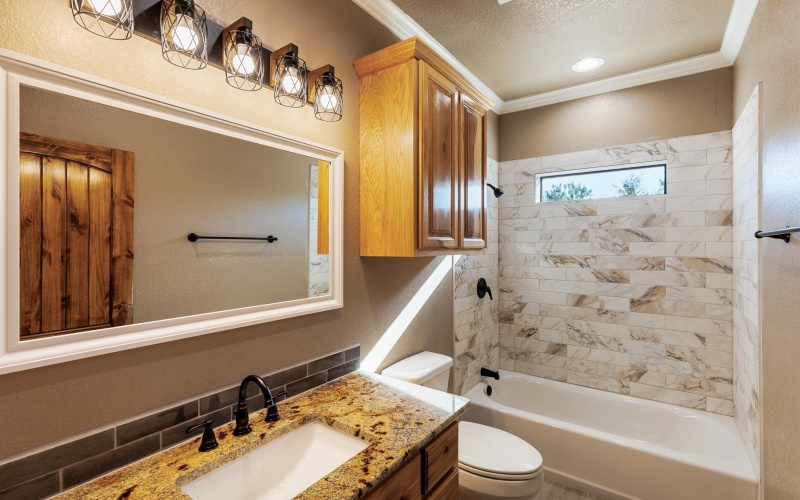 106 Bobcat Trail, Llano, TX 78643, 3 Bedrooms Bedrooms, ,2 BathroomsBathrooms,Residential,For Sale,106 Bobcat Trail,169912