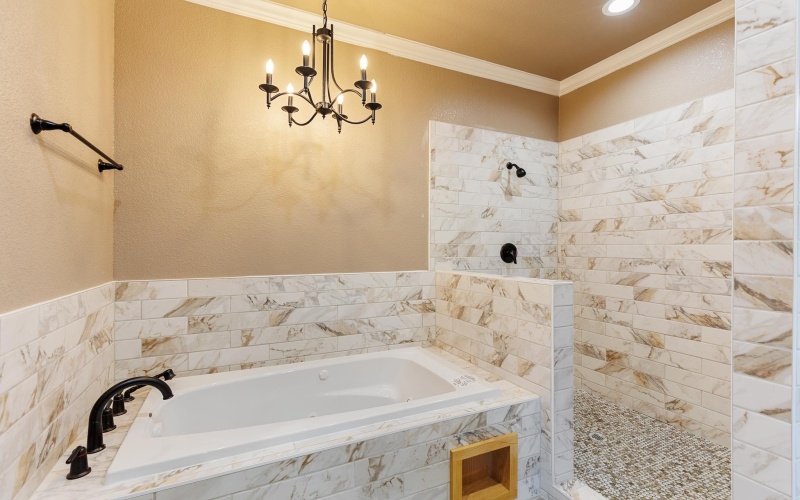 106 Bobcat Trail, Llano, TX 78643, 3 Bedrooms Bedrooms, ,2 BathroomsBathrooms,Residential,For Sale,106 Bobcat Trail,169912
