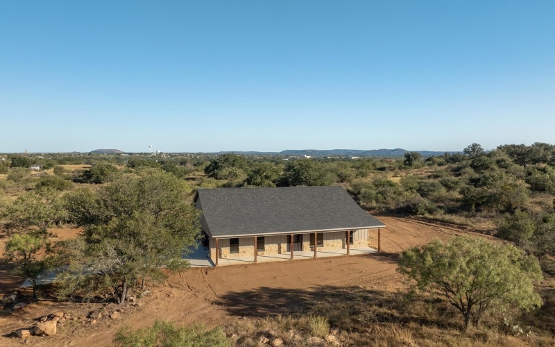 106 Bobcat Trail, Llano, TX 78643, 3 Bedrooms Bedrooms, ,2 BathroomsBathrooms,Residential,For Sale,106 Bobcat Trail,169912