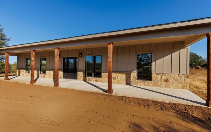 106 Bobcat Trail, Llano, TX 78643, 3 Bedrooms Bedrooms, ,2 BathroomsBathrooms,Residential,For Sale,106 Bobcat Trail,169912