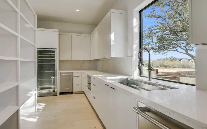 146 Coral Berry, Horseshoe Bay, TX 78657, 4 Bedrooms Bedrooms, ,5 BathroomsBathrooms,Residential,For Sale,146 Coral Berry,169971
