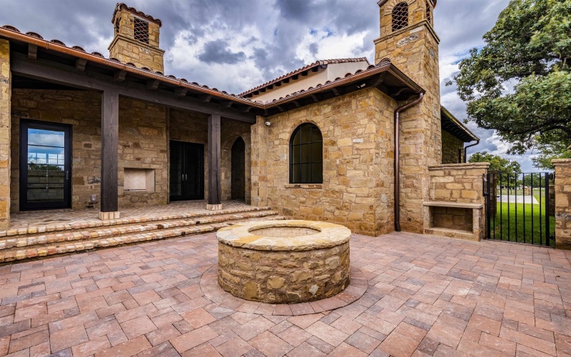 107 La Serena Loop, Horseshoe Bay, TX 78657, 4 Bedrooms Bedrooms, ,5 BathroomsBathrooms,Residential,For Sale,107 La Serena Loop,170298